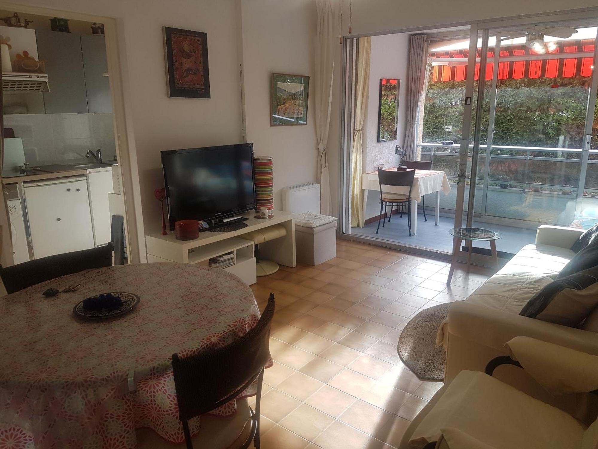 Plein Soleil Apartment *